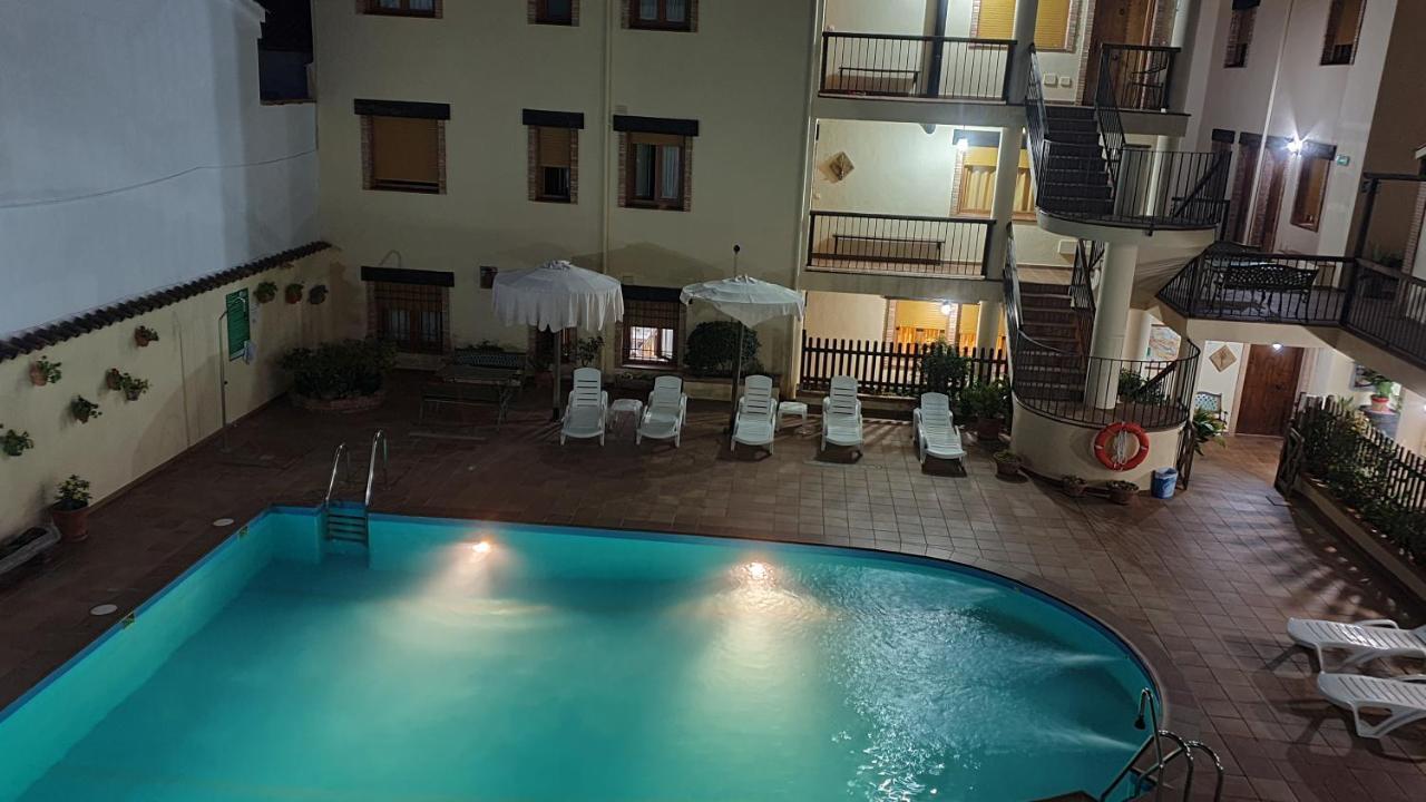 Apartamentos Valle Del Guadalquivir Arroyo Frio Buitenkant foto